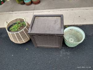 lot 280 image: Outside Storage Bin, Planters & Basket Planter