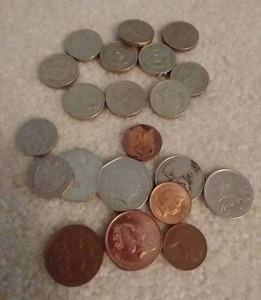 lot 306 image: British Pound Coin Lot - Over 10 Pounds