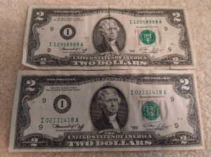 lot 309 image: (2) 1976 $2 Notes