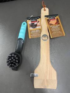 lot 50 image: Mr. Bar-B-Q Cast Iron Scrub Brush and Natural Wood Grill Scraper Set