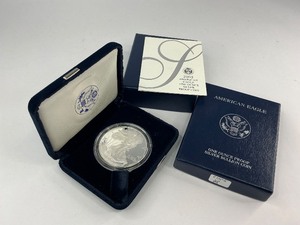 lot 62 image: 2005-W Proof American Silver Eagle