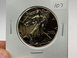 lot 107 image: 1999 24k Gold Plated American Silver Eagle