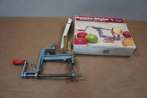 lot 148 image: Apple-Mate Apple Parer, Corer and Slicer