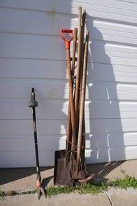 lot 153 image: Assorted Lawn Care Tools - Shovel, Shears, Pitchfork, Hoe