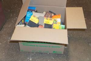 lot 186 image: Assorted Sandpaper