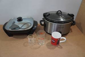 lot 187 image: Assorted Kitchenware - Electric Griddle, Crockpot and Glasses