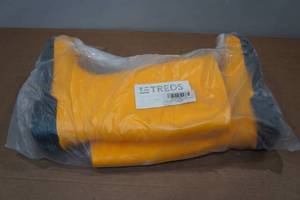 lot 228 image: Treds 15 Steel Toe Boots - Size 4