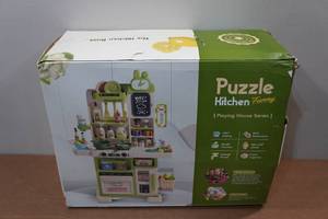 lot 15 image: Puzzle Kitchen Playhouse Set