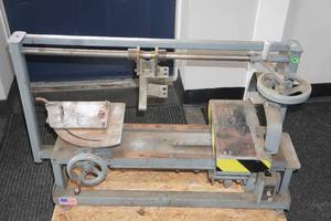 lot 53 image: Adjustable Grinding Frame