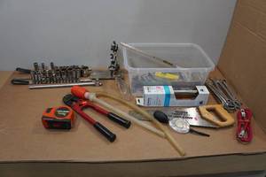 lot 59 image: Assorted Tools