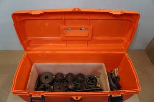 lot 81 image: Kent Tool Box with Assorted Tools