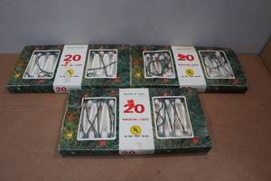 lot 114 image: 3 Packs 20-Lights Christmas Light Sets