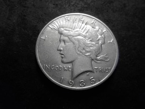 lot 39 image: 1935 S Peace Solver Dollar
