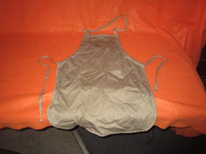 lot 29 image: Ferny Farmers Bar & Grill Apron