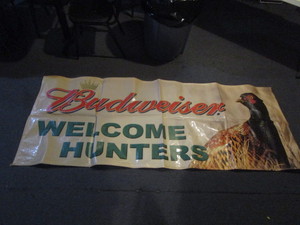lot 36 image: Budweiser Welcome Hunters Banner 34x90