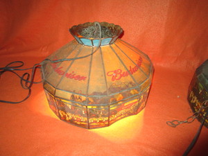 lot 31 image: Vintage Budweiser Bar Light 21x12