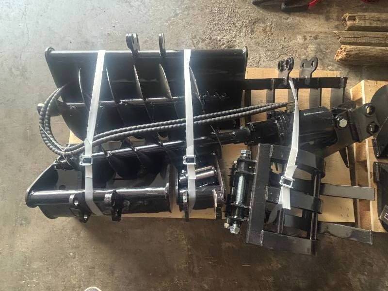 lot 26 image: CFG Mini Excavator Attachments