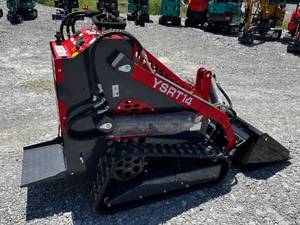 lot 25 image: YSRT14 AGT Skid Steer Loader