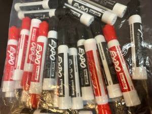 lot 130 image: Expo Color Fine Dry Erase Markers