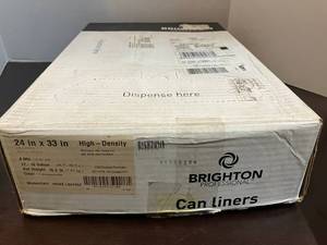 lot 33 image: 12-16 Gallon Can Liners