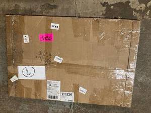 lot 7 image: Heavyweight White Tagboard