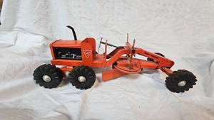 lot 4 image: 1960s Structo No 300 Road Grader