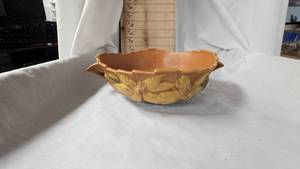 lot 62 image: Roseville Clematis Bowl