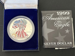 lot 44 image: 1999 Colorized Silver Eagle