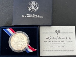 lot 45 image: 1991-95-D World War II Silver Dollar