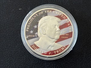 lot 54 image: Trump Colorized Coin