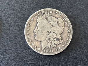 lot 60 image: 1901-O Morgan Dollar