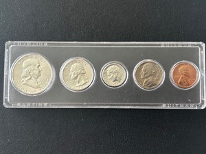lot 98 image: 1957 Mint Set