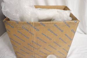 lot 263 image: 4oz cups and lids (Souffle Cup)