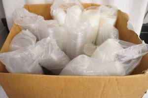 lot 264 image: 4oz cups and lids (Souffle CupPortion Cups)