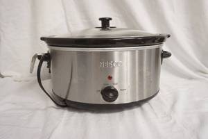 lot 271 image: NESCO Slow Cooker