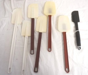 lot 292 image: Large SpatulasRubber Scrapers (7ct)