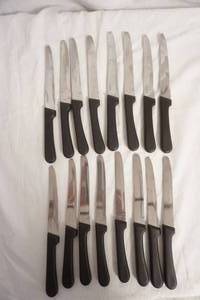 lot 339 image: Bread Knives (16ct)