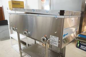 lot 20 image: NEW NEVER INSTALLED Steam Table