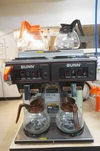 lot 53 image: Bunn Coffee Maker (4 warmers 2 brewers)