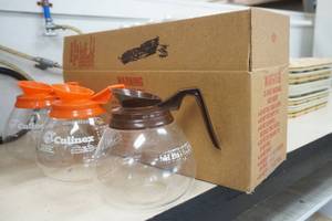 lot 54 image: 6 Glass Coffee Pots