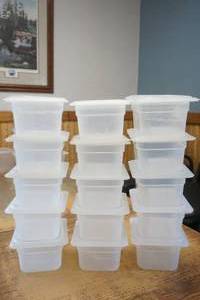 lot 115 image: (15ct) Poly 16 Food Pan & lids (shallow)