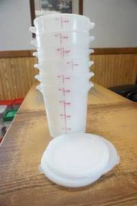 lot 117 image: (6ct) Round 4 qt Food Storage Container wlids