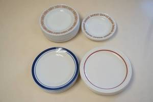 lot 143 image: Dessert Plates (17ct)