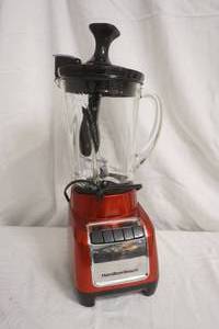 lot 170 image: Hamilton Beach Blender (RED)