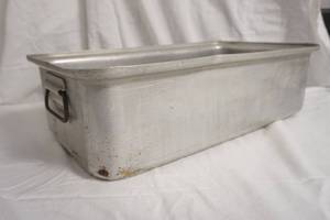 lot 211 image: Aluminum Pan 20x11x6