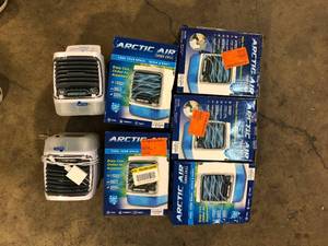 lot 14 image: Lot of ARCTIC AIR Turbo Chill Desktop Evaporative Space Cooler with LED Nightlight  Customer Returns See Pictures