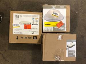 lot 66 image: Lot of Assorted Lighting Various Models and Conditions     Customer Returns See Pictures