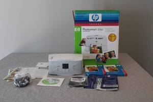 lot 31 image: HP Photosmart 335xi Photo Printer with Accessories and Original Box