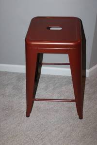 lot 46 image: Metal Bar Stool with Reddish Brown Finish