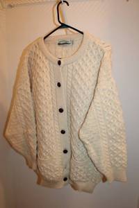 lot 128 image: Aran Crafts Ireland Wool Knit Cardigan Sweater, Size Large